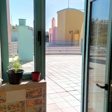 Marina Penthouse 1